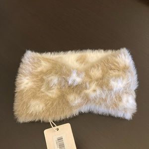 NEW Knotted Beige Furry Head Wrap Fadivo